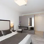 Greif 3* Τζεσόλο Λίντο